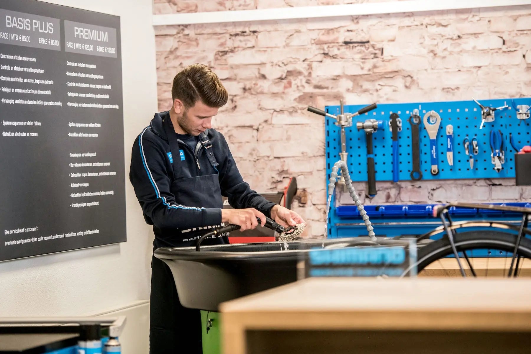 RECONDITIONNÉ L'atelier Cycle