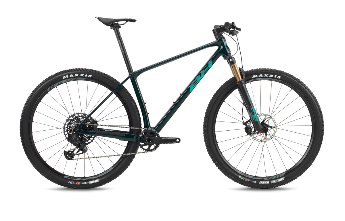 VTT cross-country BH ULTIMATE 9.0, coloris vert bicolore