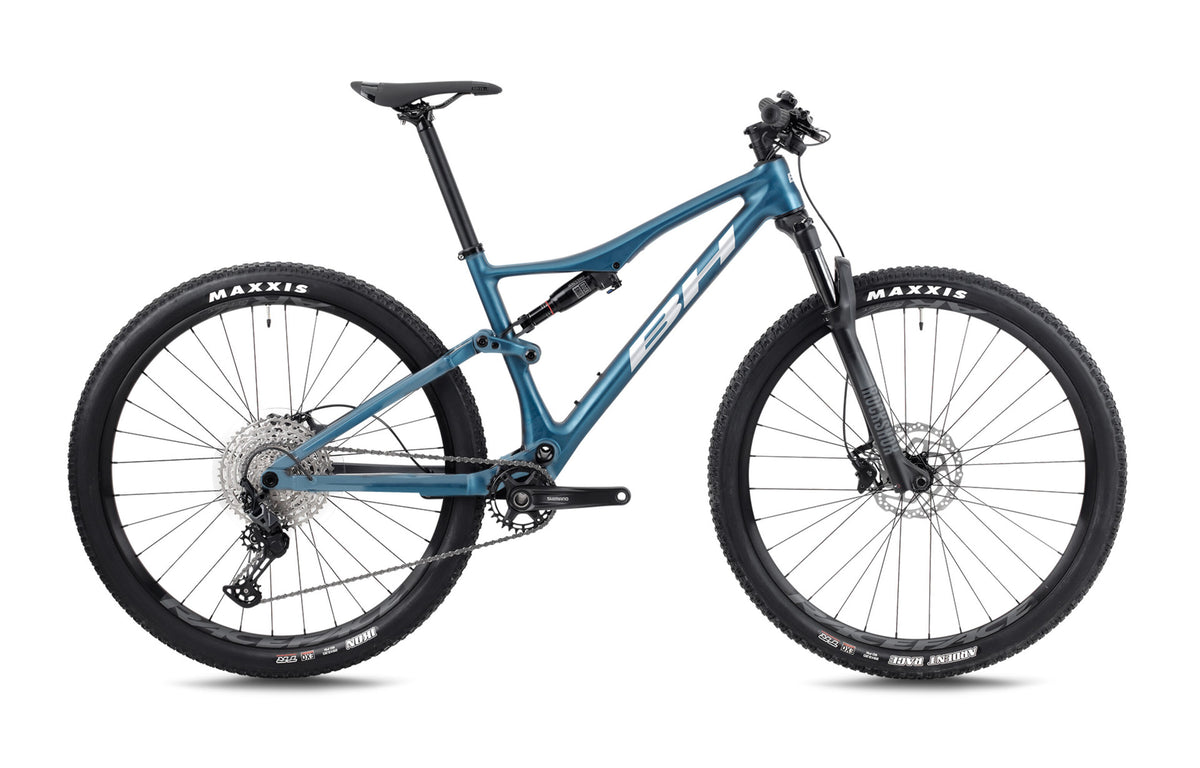 VTT Cross Country BH LYNX RACE 3.0, coloris bleu foncé et blanc mat