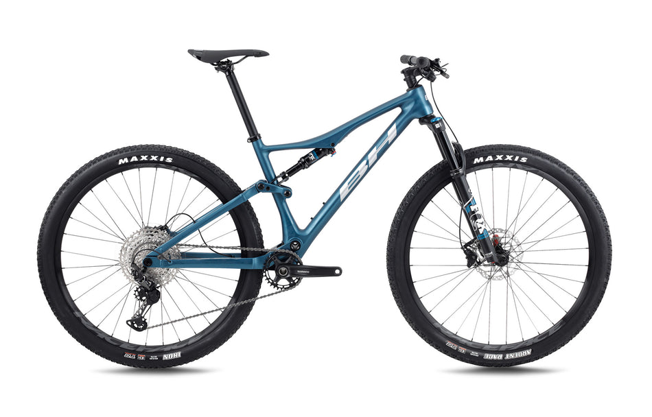 VTT Cross Country BH LYNX RACE 4.0, coloris bleu foncé et blanc