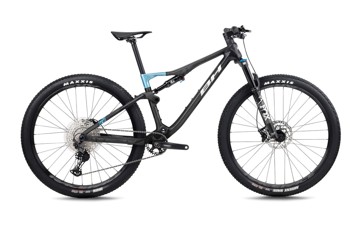 VTT cross-country BH LYNX RACE LT 6.0, coloris carbone et bleu pâle