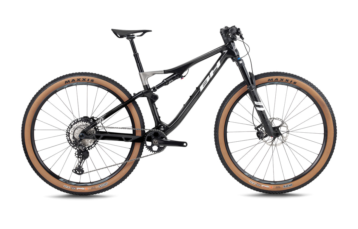 VTT cross-country BH LYNX RACE LT 7.5, coloris gris clair et carbone