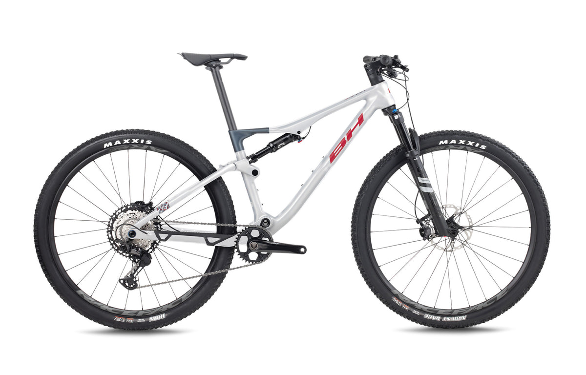 VTT cross-country BH LYNX RACE 8.0, coloris rouge foncé et gris
