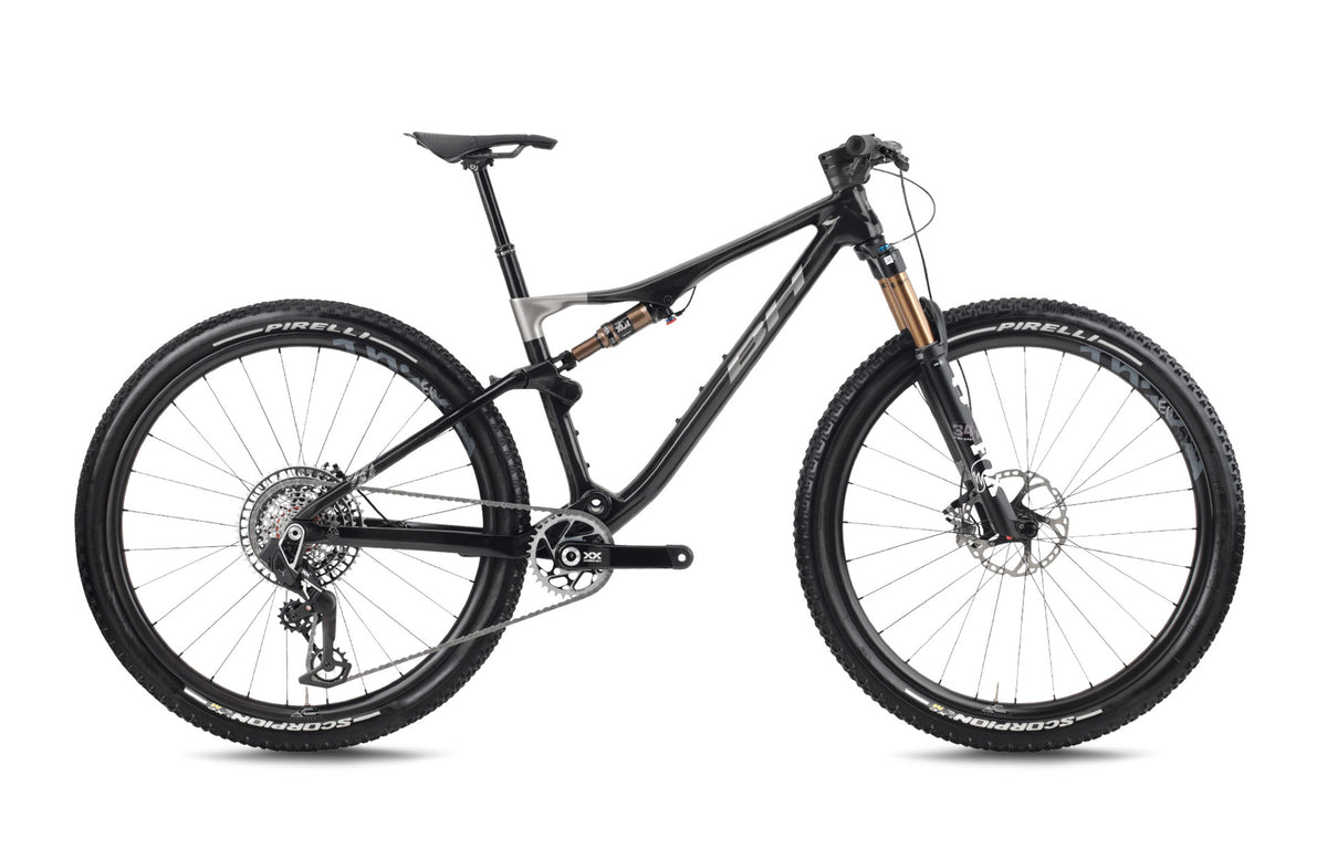 VTT cross-country BH LYNX RACE 9.7, coloris gris clair brillant