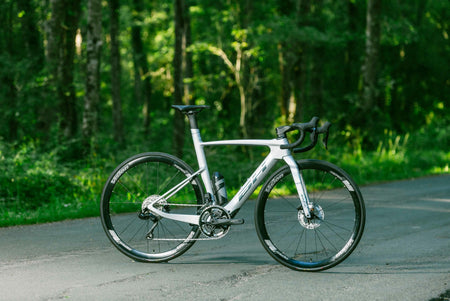 Vélo de route électrique BH iAEROLIGHT 1.7, détail 2