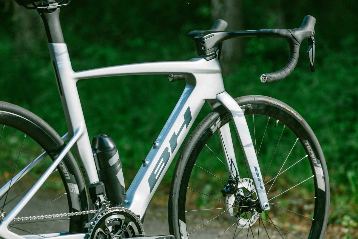 Vélo de route électrique BH iAEROLIGHT 1.7, détail 5