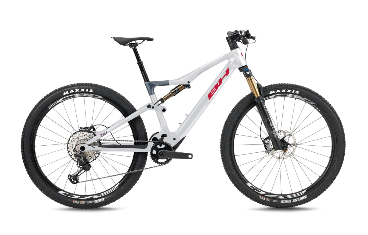 VTT électrique XC BH iLYNX RACE 7.9, coloris gris clair et rouge