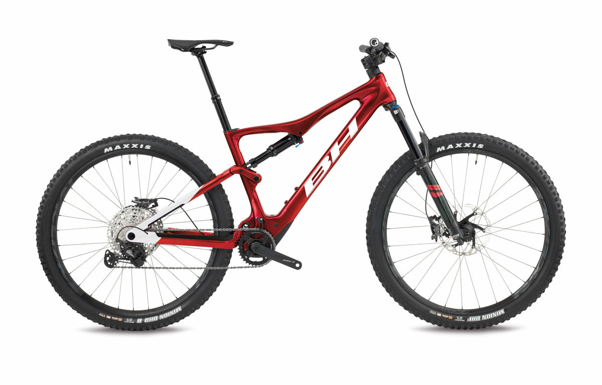 VTT électrique trail BH iLYNX TRAIL CARBON 8.6, coloris rouge et blanc