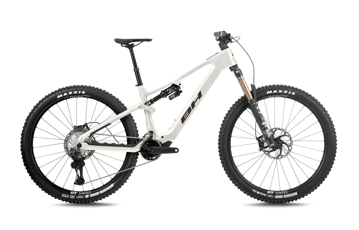 VTT électrique trail BH iLYNX+ DL TRAIL CARBON 8.8, coloris blanc et anthracite