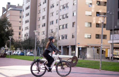 Vélo urbain électrique BH ATOMe CITY WAVE PRO, détail 6