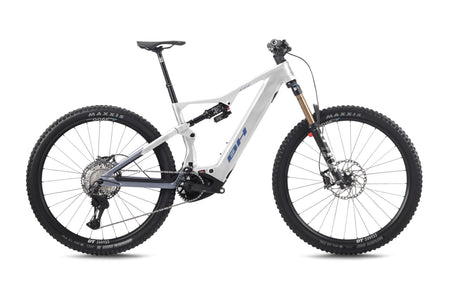 VTT électrique trail BH iLYNX+ NX TRAIL CARBON 8.6, coloris gris clair et cobalt