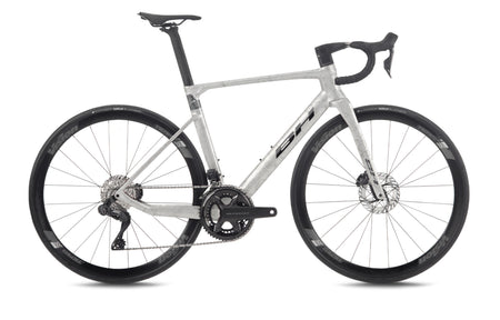 Vélo de route compétition BH RS1 5.0, coloris blanc, carbone et gris foncé