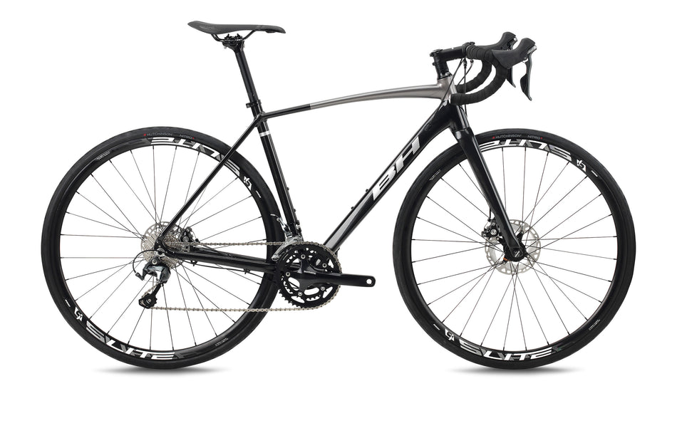 Vélo de route BH QUARTZ 1.0, coloris noir et gris clair