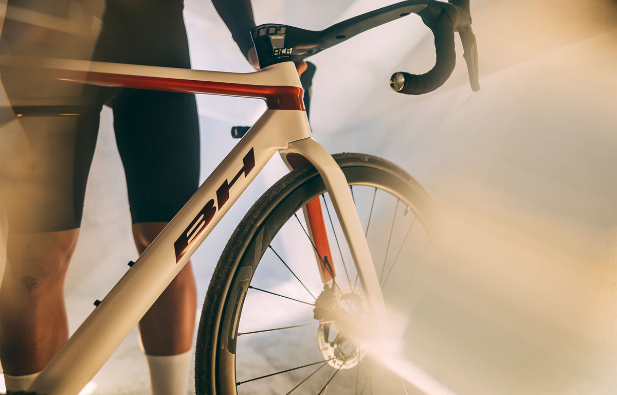Vélo de route de compétition BH ULTRALIGHT 8.0, détail 2