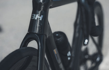 Vélo de route de compétition BH ULTRALIGHT 8.0, détail 9
