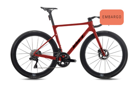 Vélo de route de compétition BH ULTRALIGHT 9.0, coloris rouge et anthracite